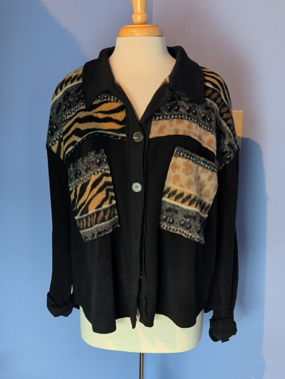 LA MIEL Black Button-Down Shacket with Black W/ Animal Print